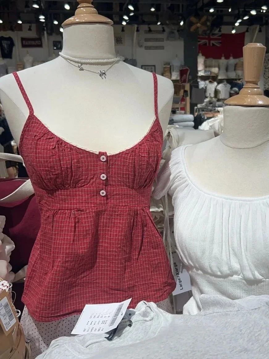 New Red Plaid Buttons Slim Tank Top Women Lace Trim V-neck Back Lace-up Cotton Camis Summer Vintage Sweet Kamizelki bez rękawów Y2k — zdjęcie 2