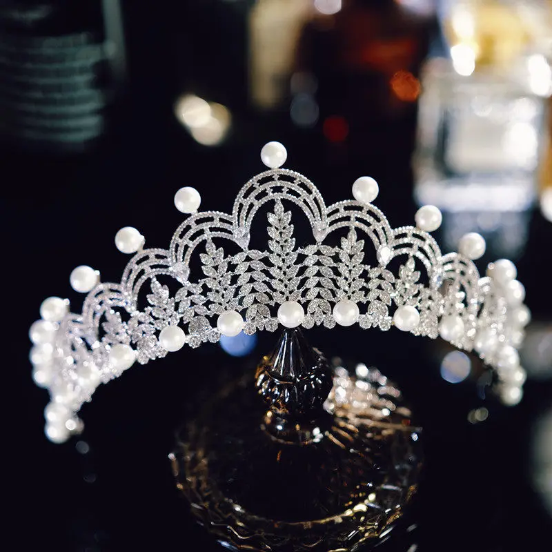 High-End French Retro Court Pearl Princess Crown Headwear for Brides Customizable Main Wedding Dress Tiaras Accessory
