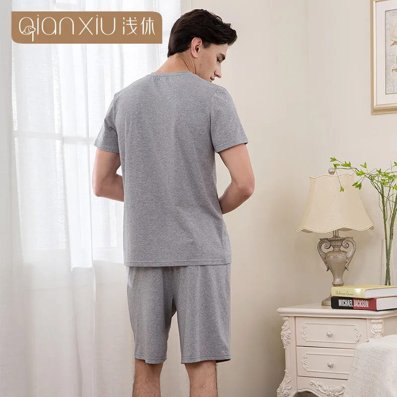 2024 Summer Men Casual pigiama set 100% cotone Sleepwear Suit T-Shirt manica corta da uomo e mezzo pantaloni vestiti per la casa di grandi dimensioni