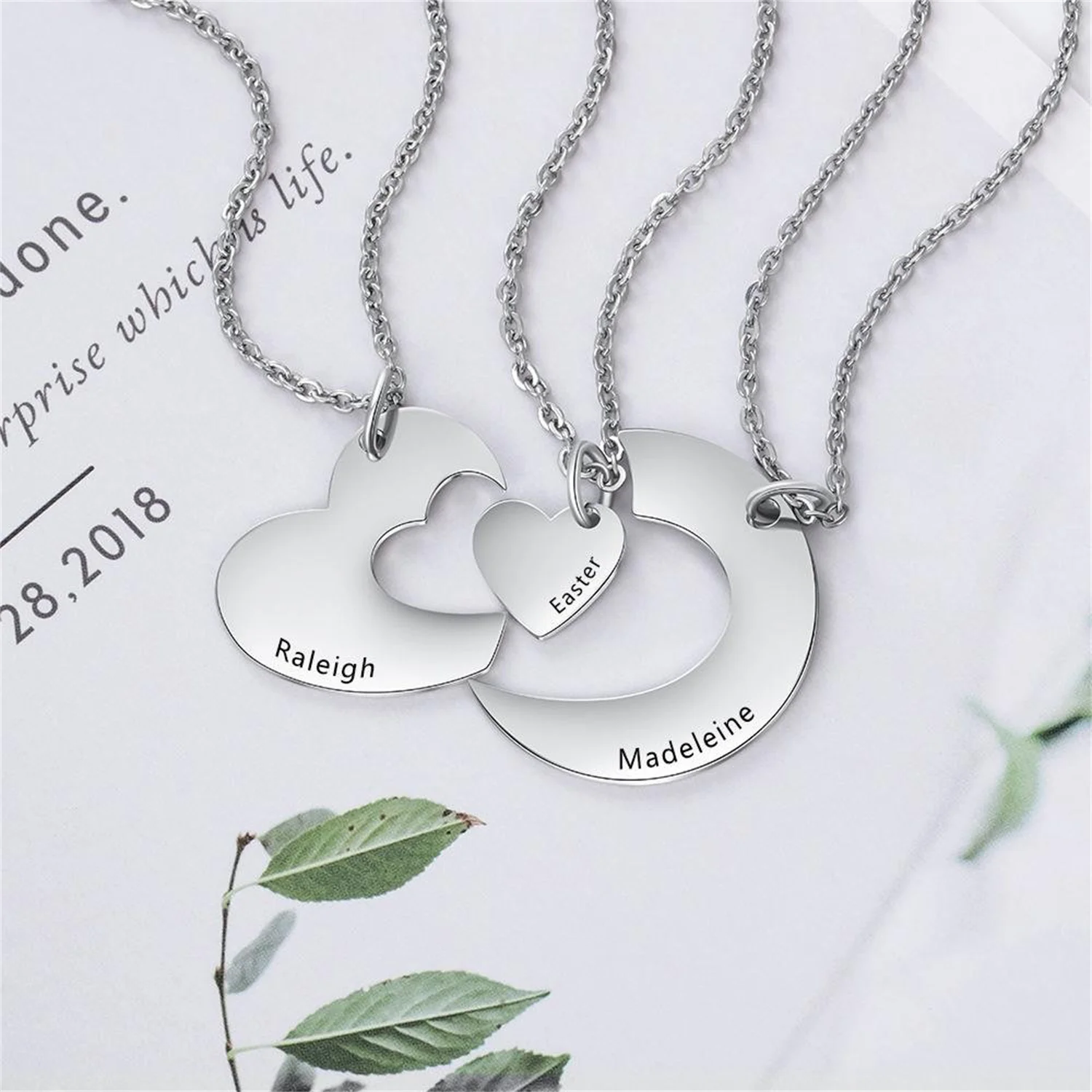 Personalized Heart Matching Necklace Engraved 3 Names Friendship BFF Necklaces For Girls Sisters Family Pendant Jewelry Gift