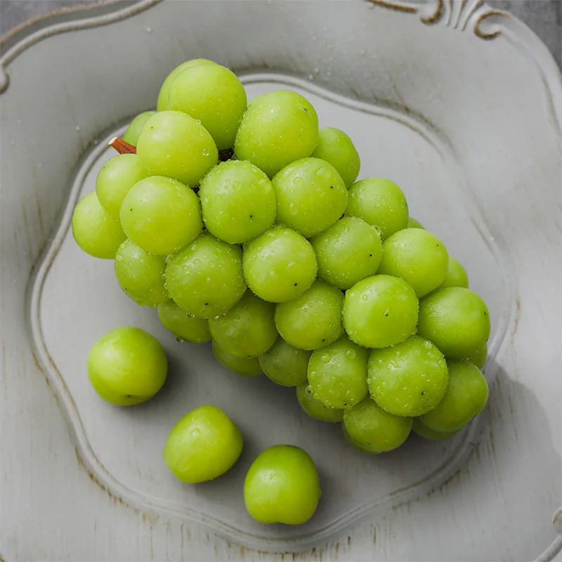 [Expedido por aire] Uvas de muscat con brillo de alto contenido de azúcar de primera cosecha, 2 kg (3-4 paquetes) y otros tamaños disponibles