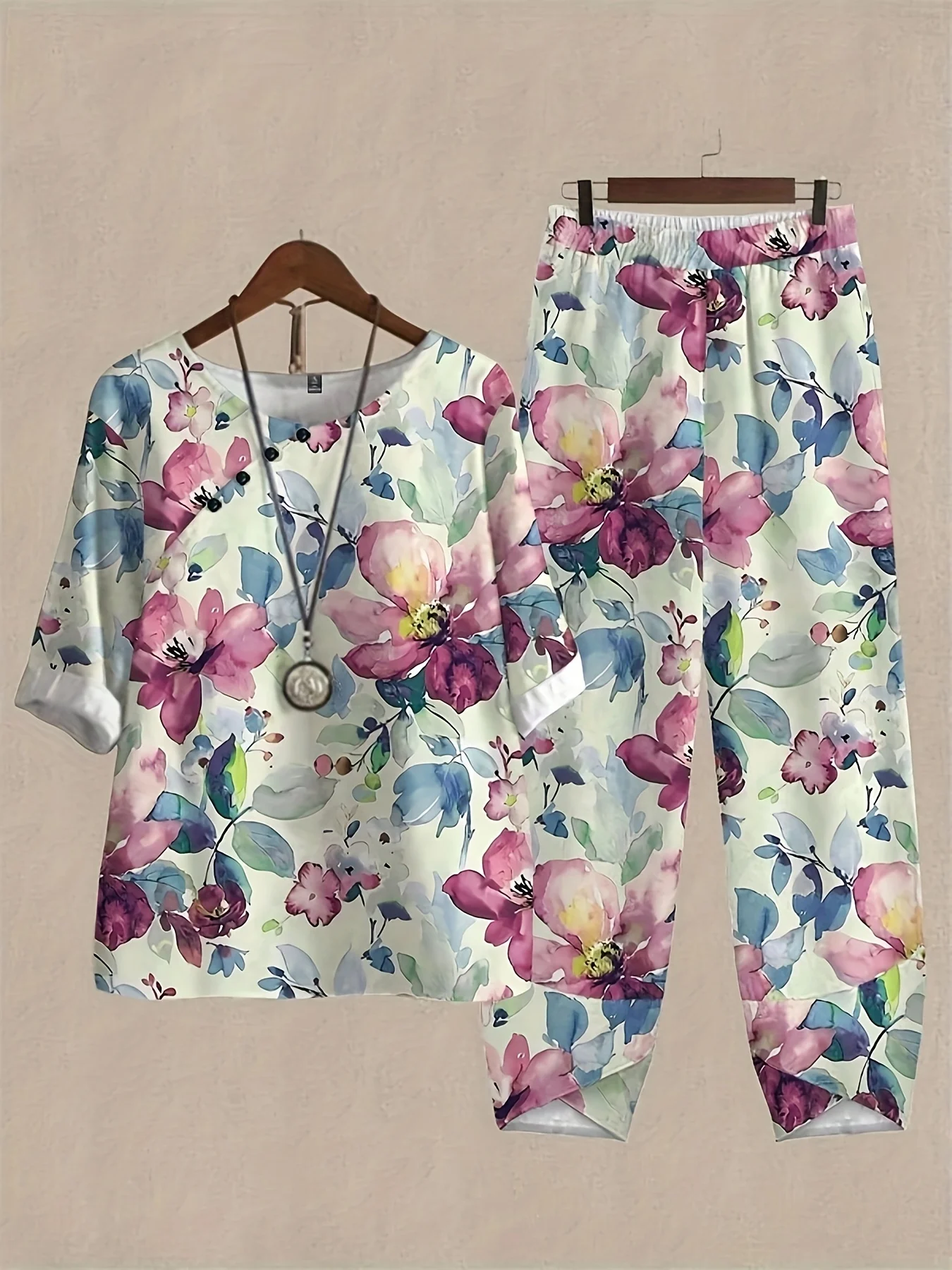Plus size women's spring & summer Chinese fashion simple random flower print short-sleeved top and trousers casual two-piece set