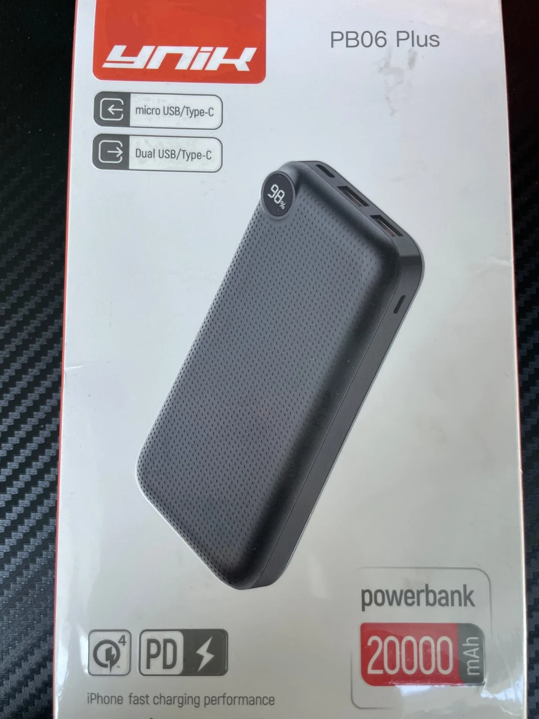 QC3.0 PD Uniic PRO20 fast charge auxiliary battery 20000mAh