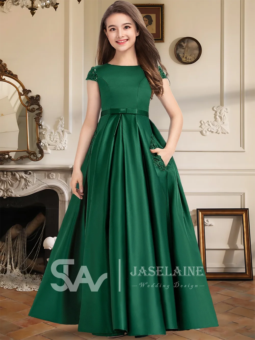 Un abito da ballo per bambini Abito da damigella d'onore junior in pizzo di raso lungo fino al pavimento con fiocco Abito da ragazza di fiori Festa di nozze formale