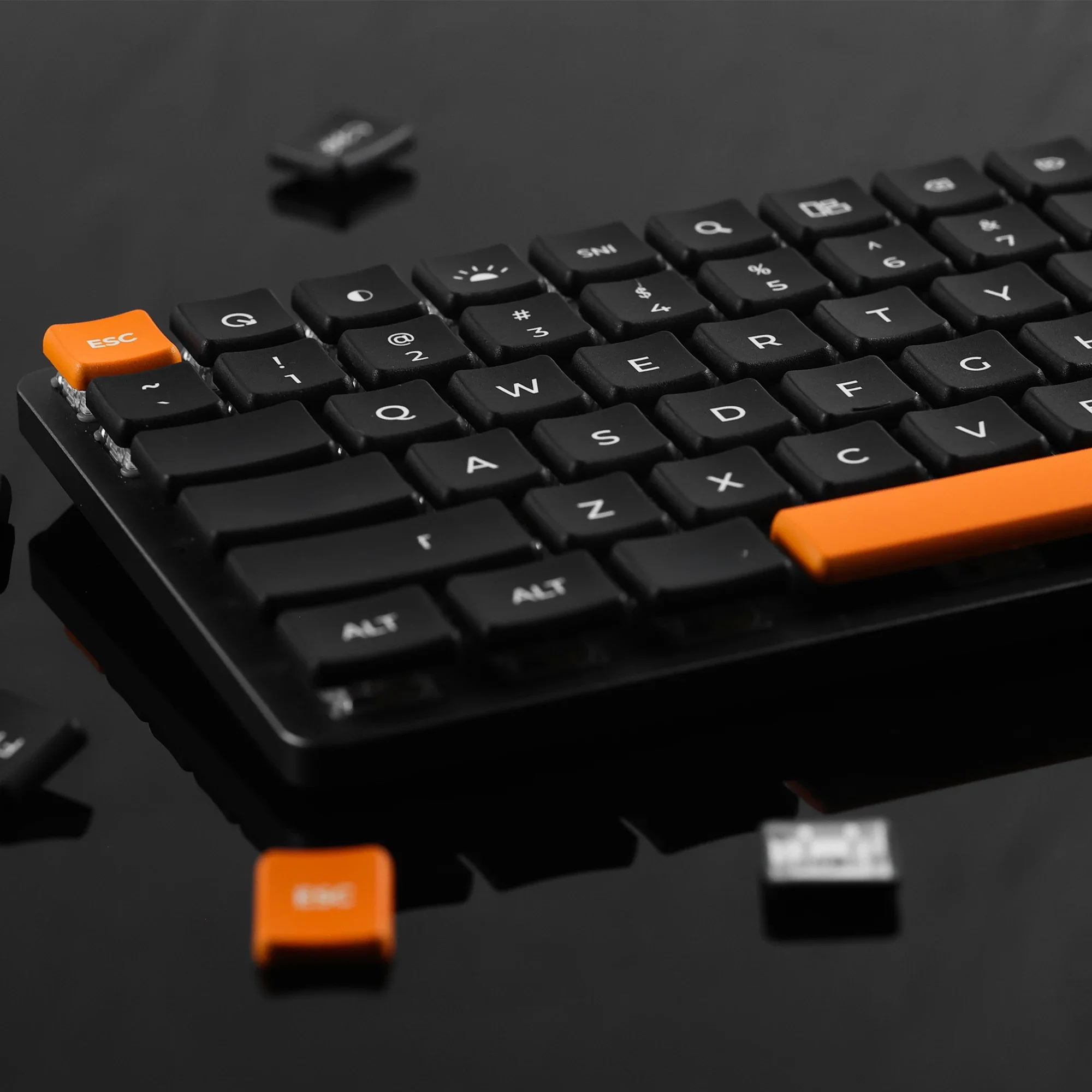 CHOSFOX Niskoprofilowe nakładki na klawisze PBT Choc do klawiatur mechanicznych z przełącznikami Kailh 1350 Low Profile, ultracienkie nakładki na klawisze — zdjęcie produktu 7