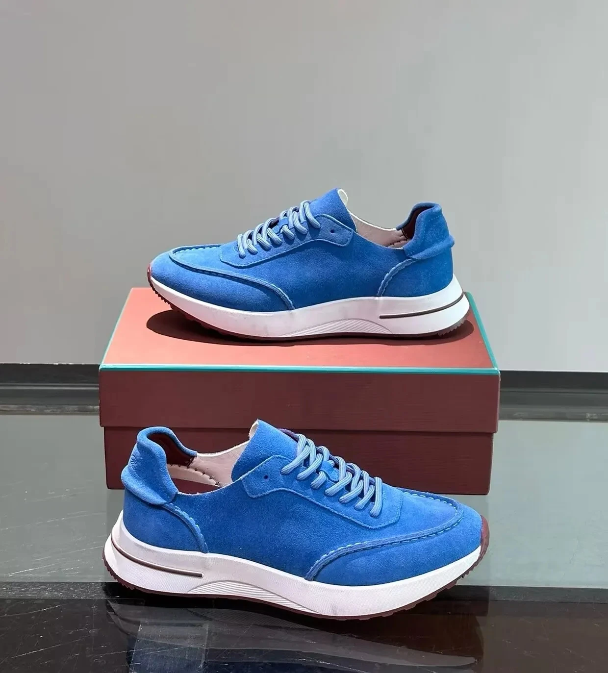 

Популярная повседневная спортивная обувь для женщин, новая повседневная спортивная обувь с низким берцем в европейском и американском стиле со стразами