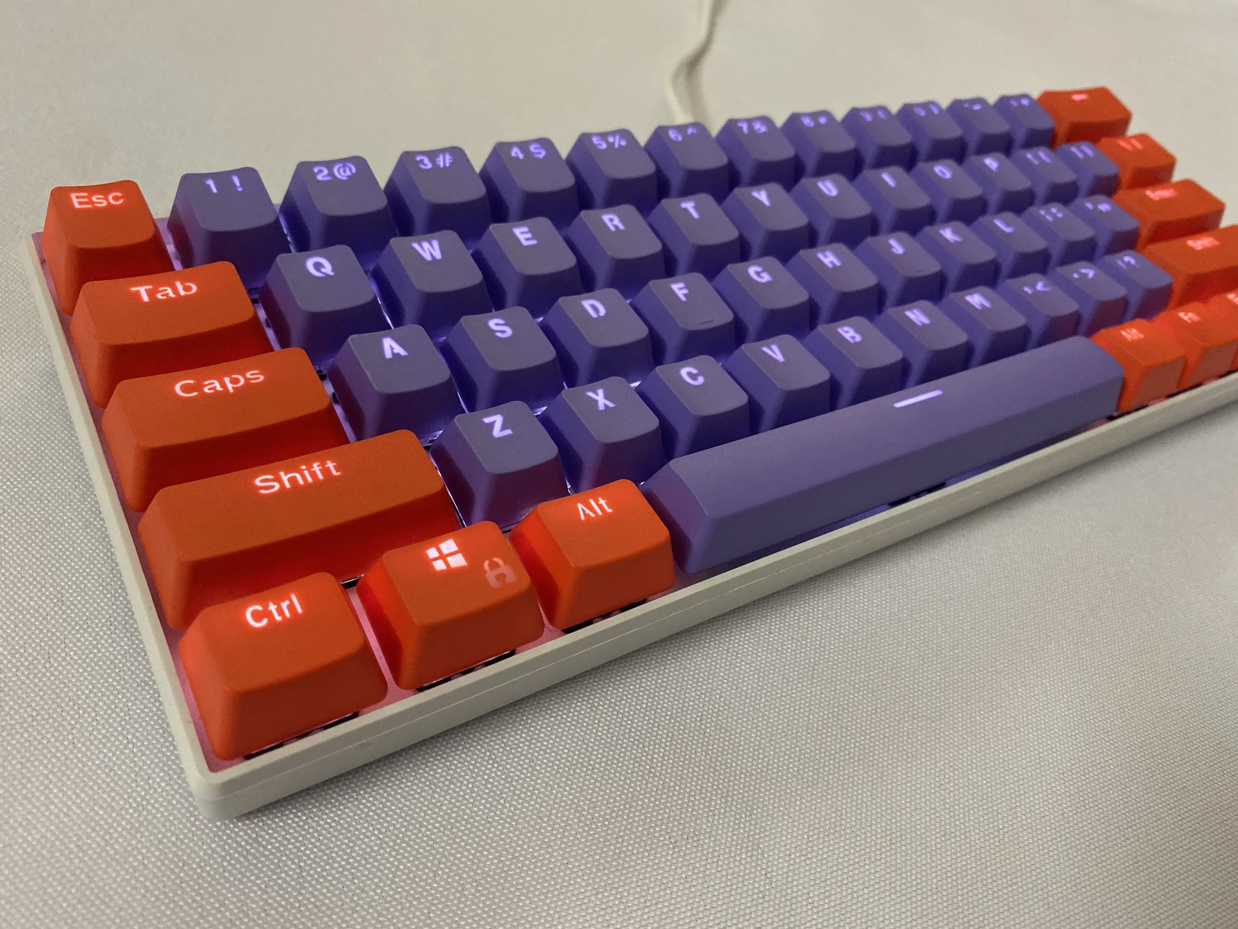 RK 61 Keycaps, Material PBT, Altamente retroiluminado, Teclado mecânico de duas cores, Keycaps apenas vendidos, RK 61 Keycaps