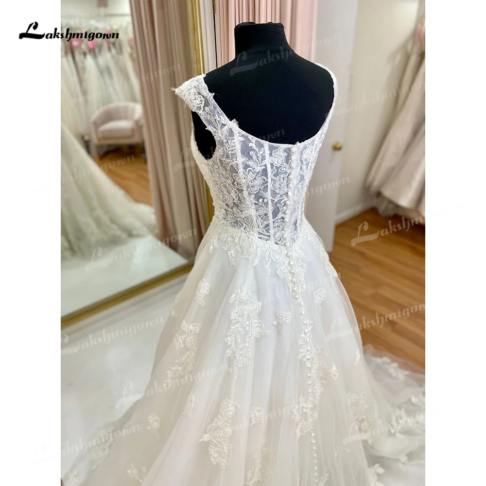 Robe de mariée Boho à encolure dégagée et bouton au dos, appliques en dentelle complète, robe trapèze personnalisée pour les femmes, les patients, quel que soit le balayage