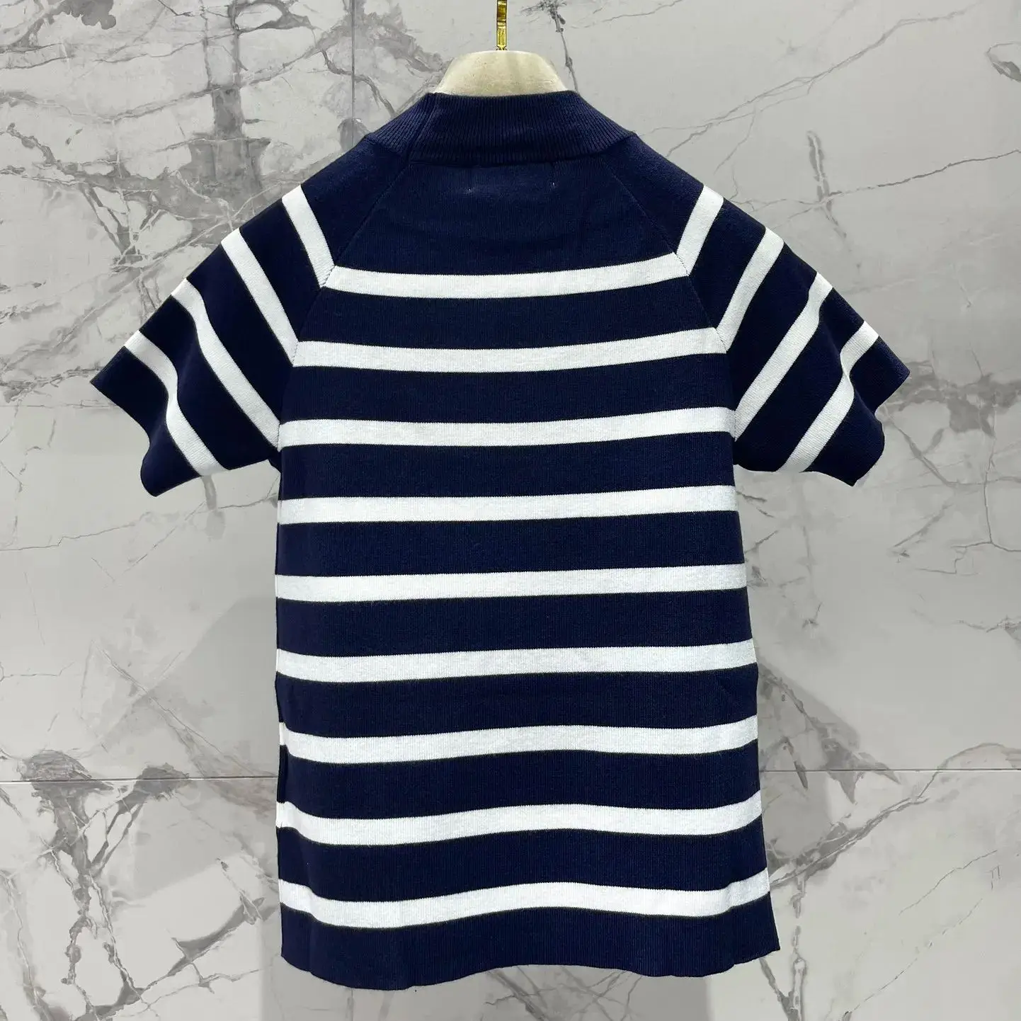 

2025 New Products On The Shelves French College Style Striped Letter Patch Knitted Short-Sleeved Top