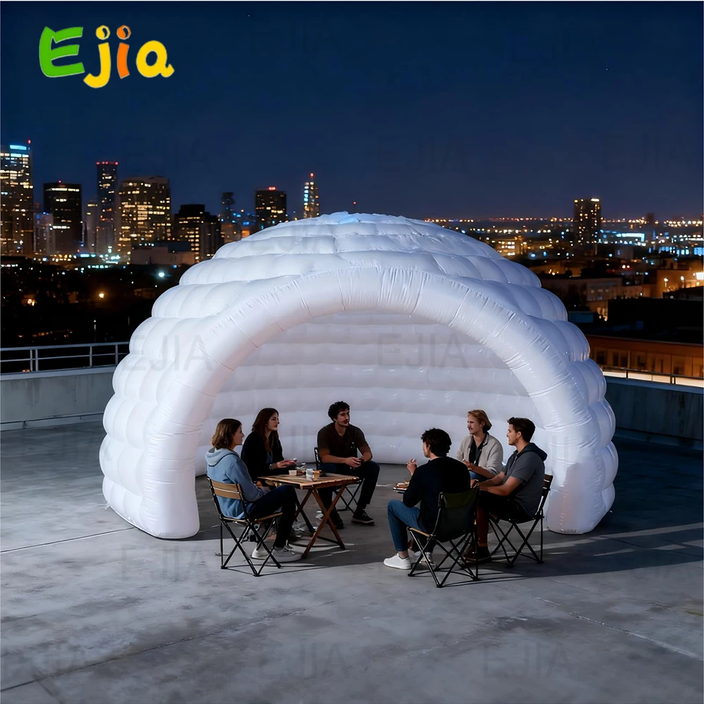 Voorraad 4.5m Commerciële Opblaasbare Party Iglo Dome Marquee Luifel Witte Nachtclub Tent Met LED Verlichting Voor Camping Party Event
