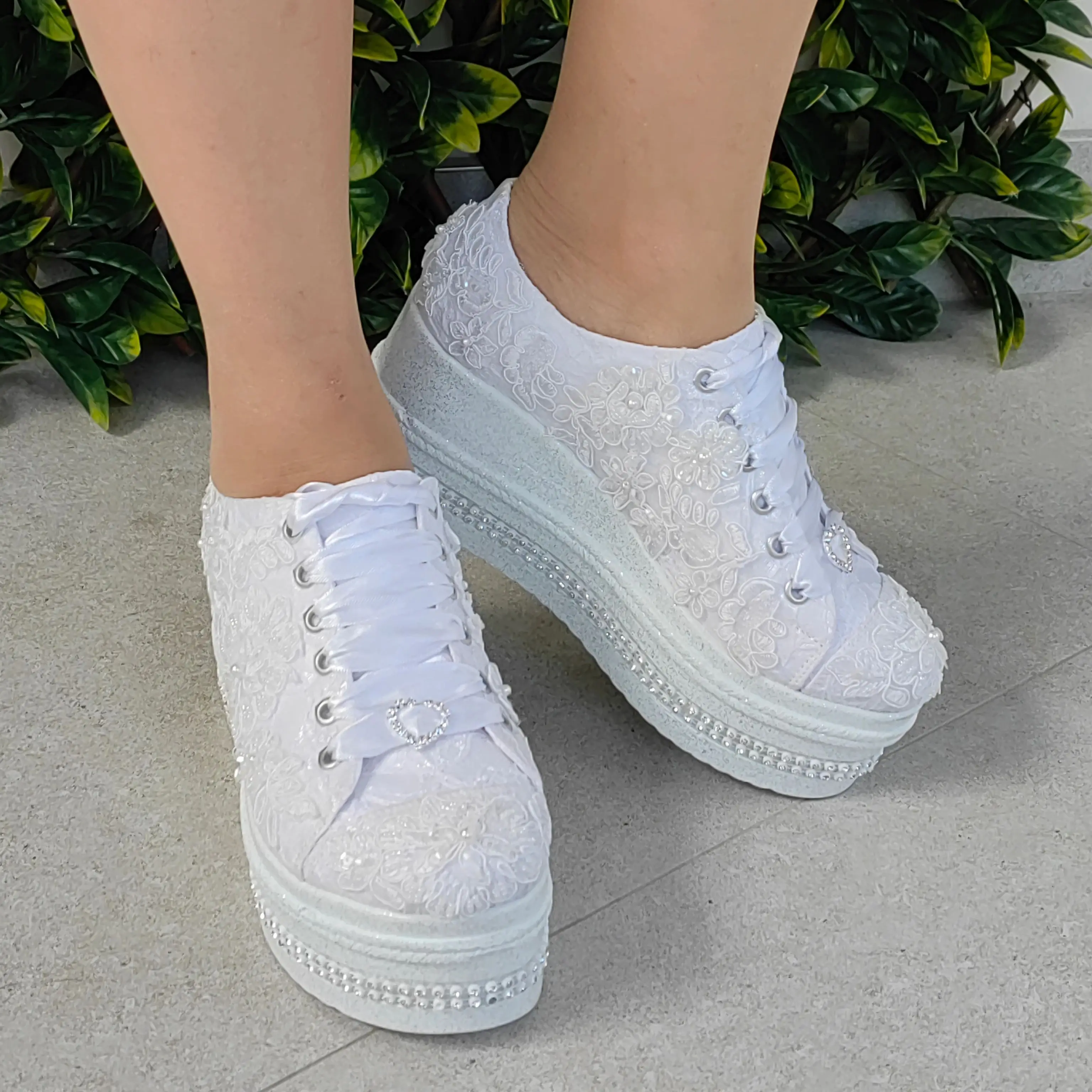 Bridal Shoes 8CM Platform Sport bridal Shoes White lace Light heel comfortable bridal shoes canvas luxury quality design