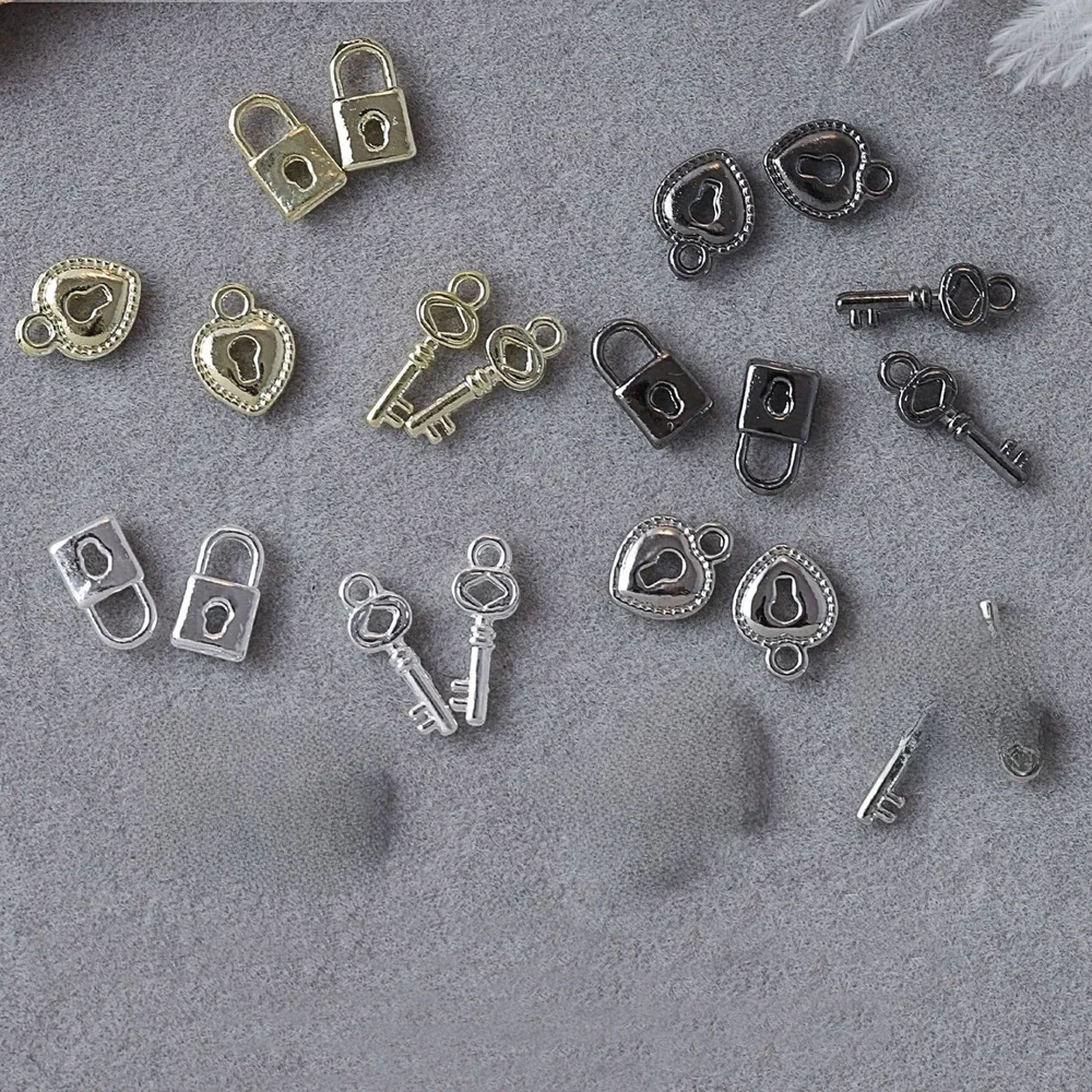 10szt Korea Key Lock Nail Art Charm 3D Alloy Luxury Bow Heart Key Lock Nail Jewelry Parts DIY Crafts for Girls Nail Parts — zdjęcie 2