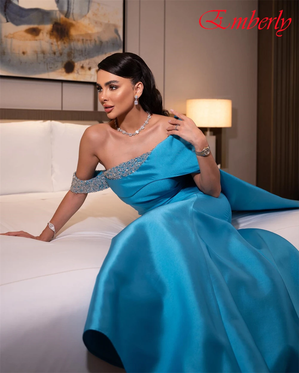 Customized Off the Shoulder Satin Mermaid Evening Dress Sparkly Crystal Party Dresses Temperament Special Occasion Gowns