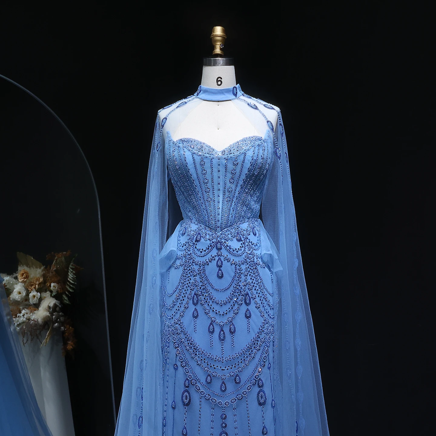 Sharon Said Luxuriöses Dubai Blaues Sweetheart-Abendkleid mit Cape-Ärmeln Arabische Damen Hochzeitsfeier Ballkleider SS092 Maßanfertigung – Detail 7