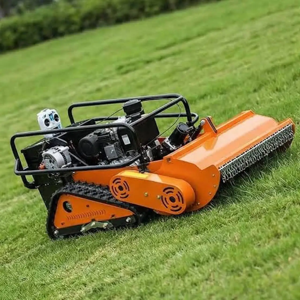 BEST SALES Doorstep Delivery: Professional Grade Remote Control Grass Cutter Machine - Crawler Lawn Mower for Grass Cutting
