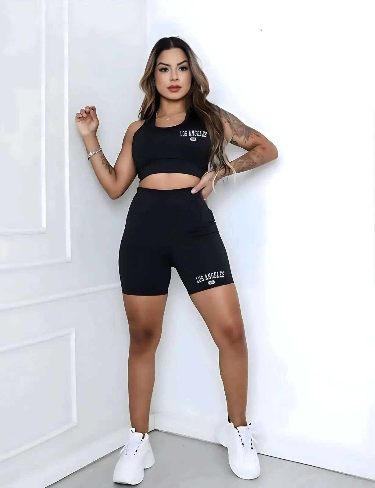 Conjunto Academia Top e Shorts Los Angeles