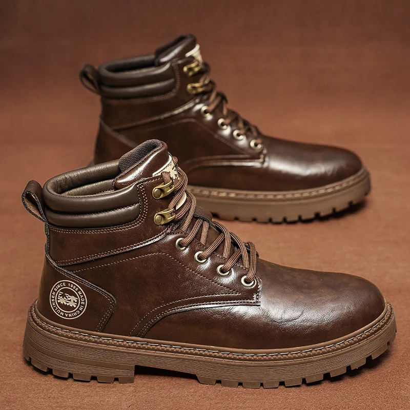 

Autumn and winter's new chunky-soled, high-rise men's Boots Retro Trend Classic men's boots go with casual outdoor work
