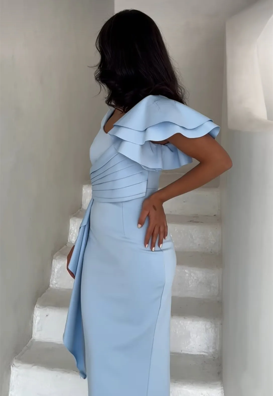 Elegant Short Crepe Light Blue Evening Dresses With Ruffes Sheath Pleated Tea Length فساتين سهرة Prom Dress for Women