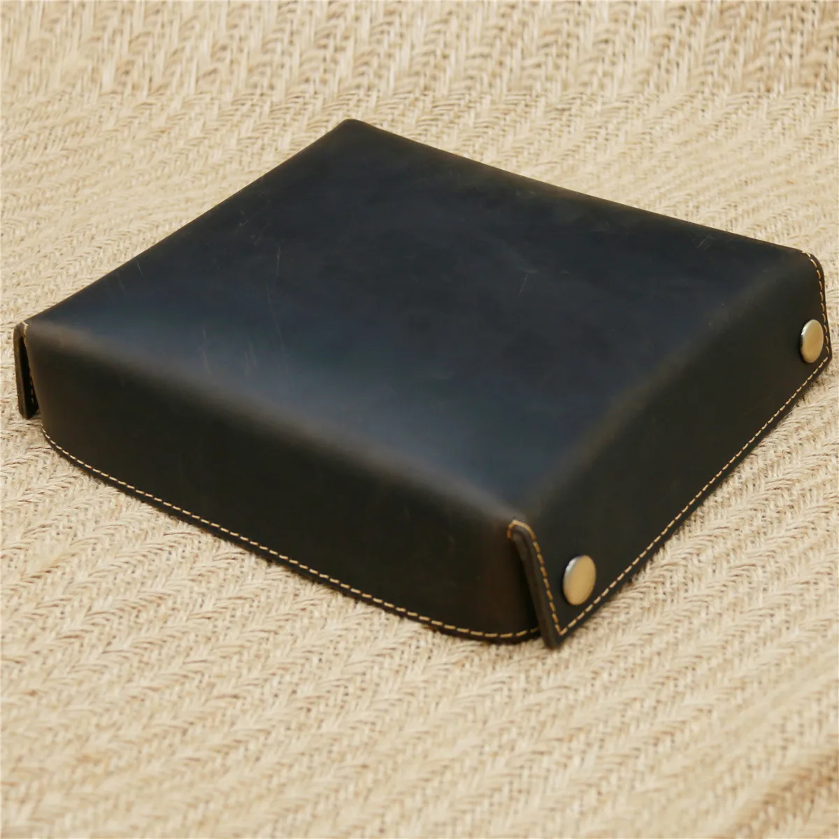 

Кожаный поднос для игральных костей DND, держатель для кубиков DND, коробка для хранения кубиков DND, 22X20X4.5 см, для настольных ролевых игр