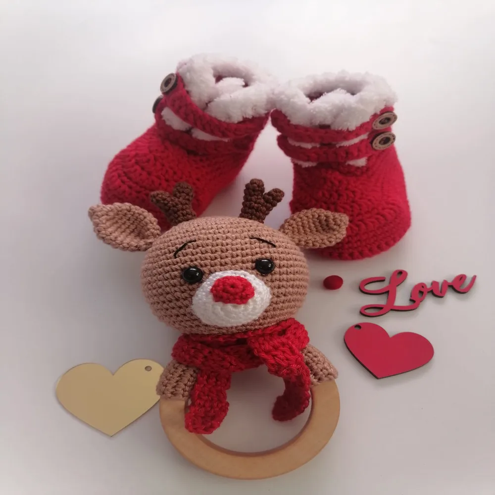 Gift For Christmas Newborn Double Set Deer Figure Handmade Baby Knitted Crochet Shoes Rattle Healthy