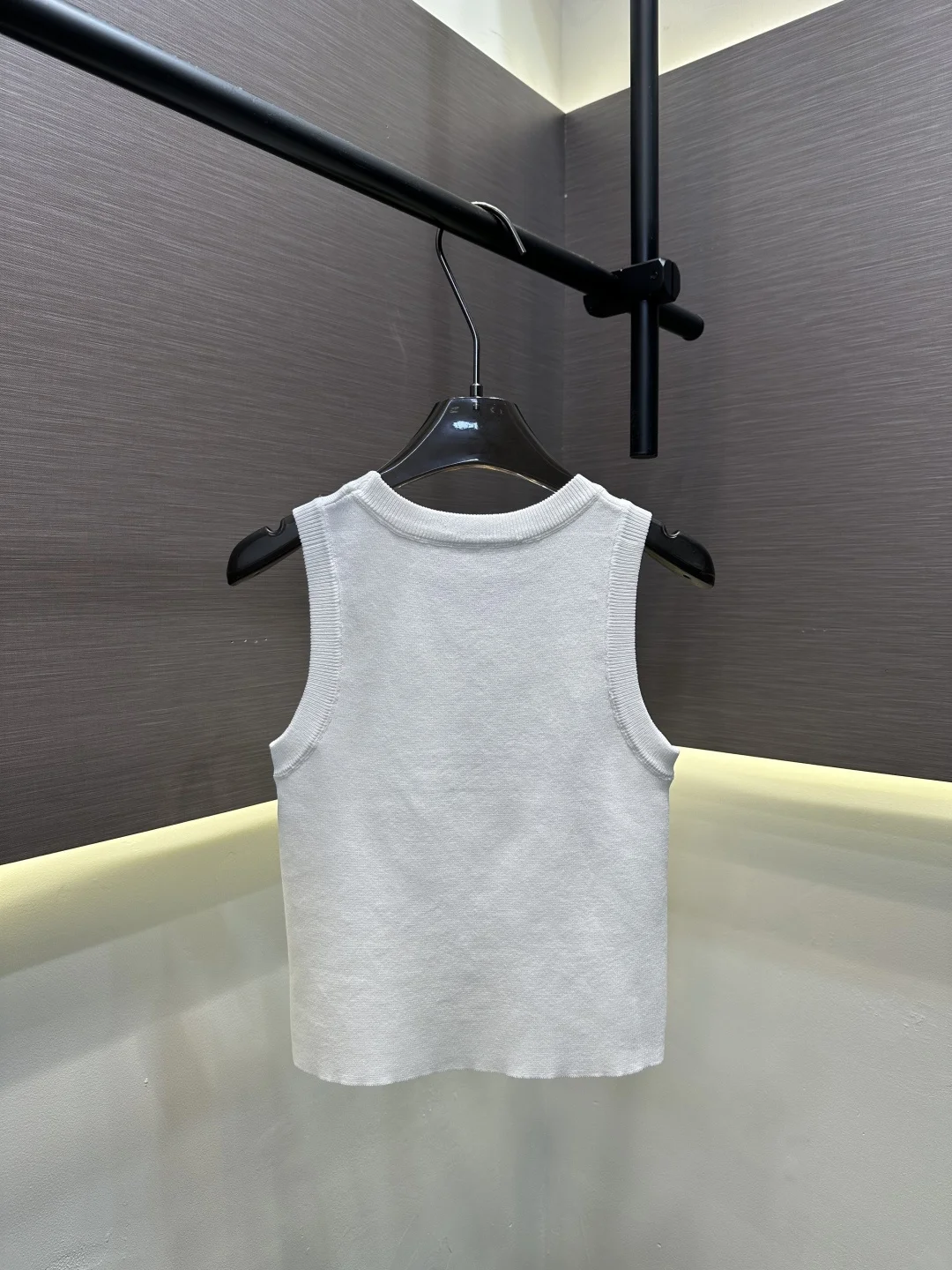 

2026 New Summer Women's Embossed Rhinestone Tank Top ZX020