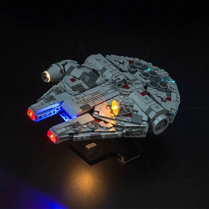 Ensemble de lumière LED Vonado 75375 pour Millennium Falcon ™ Blocs de construction (y compris les accessoires d'éclairage uniquement)