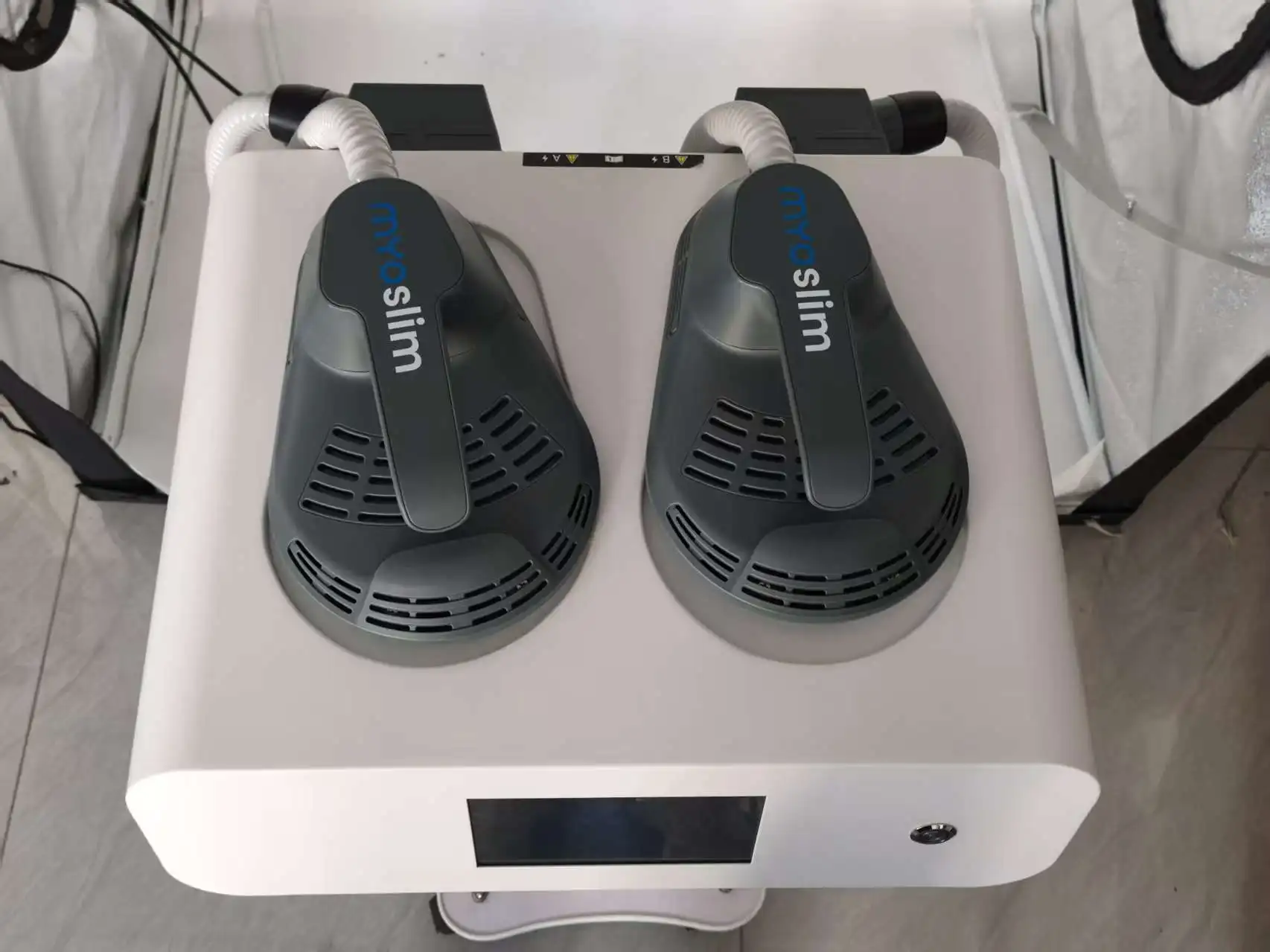 

Myoslim MUSCL 2026 новейший Pro 6500 Вт RF машина для сжигания жира в организме, стимулятор мышц, потеря веса, подтяжка ягодиц, тонер для бедер, удобный