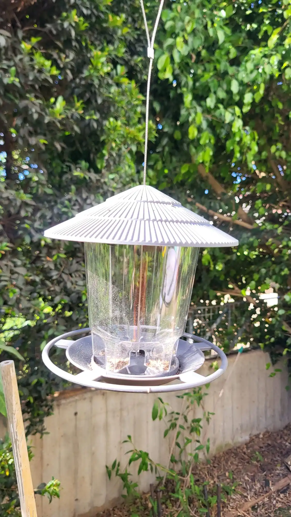 Bird Feeder Automatic Hanging Outdoor Garden Gazebo Wild Bird Feeding Container With Hang Rope House Decor Pet Supplies photo review