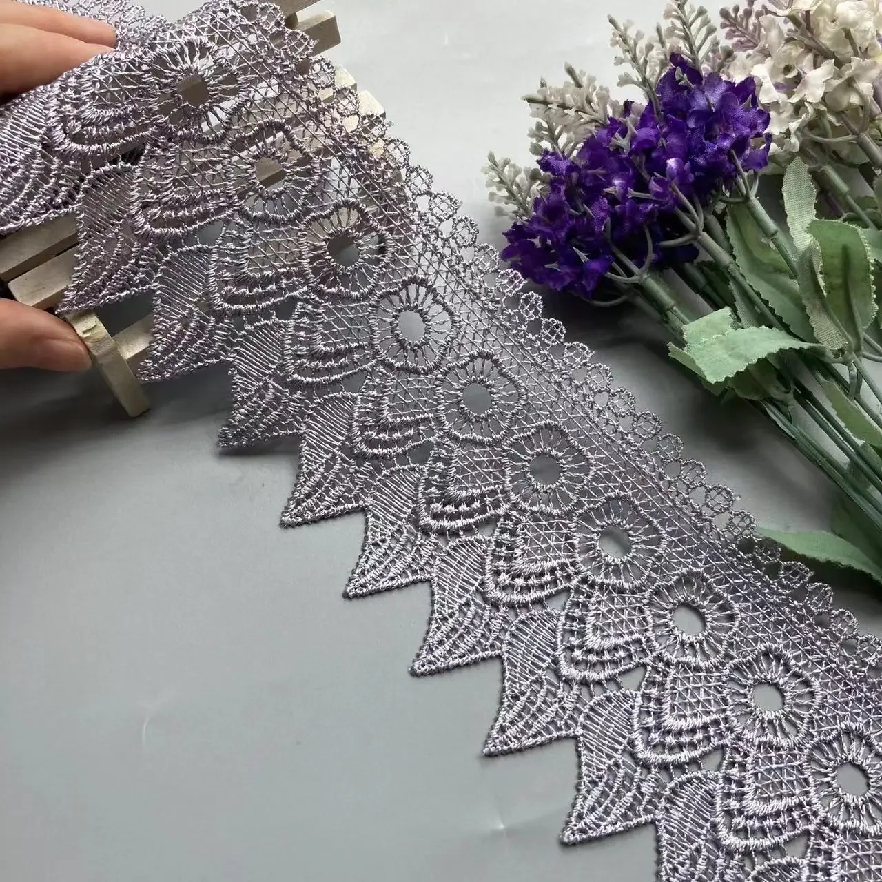 2 jardy 9 cm Koronkowe wykończenia wstążki do przycinania kostiumów Sukienka Aplikacja Tekstylia domowe DIY Rzemiosło Szycie Koronkowa tkanina Szare złoto 5 kolorów — zdjęcie 2