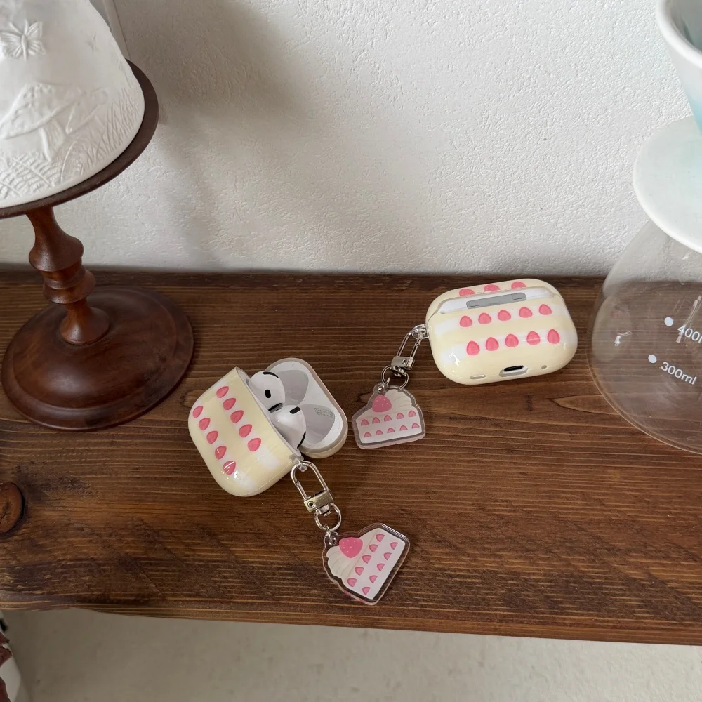 

Cute and sweet strawberry cake earphone protective case for AirPods 4/3/2 Pro/2/4, new cute shockproof protective case