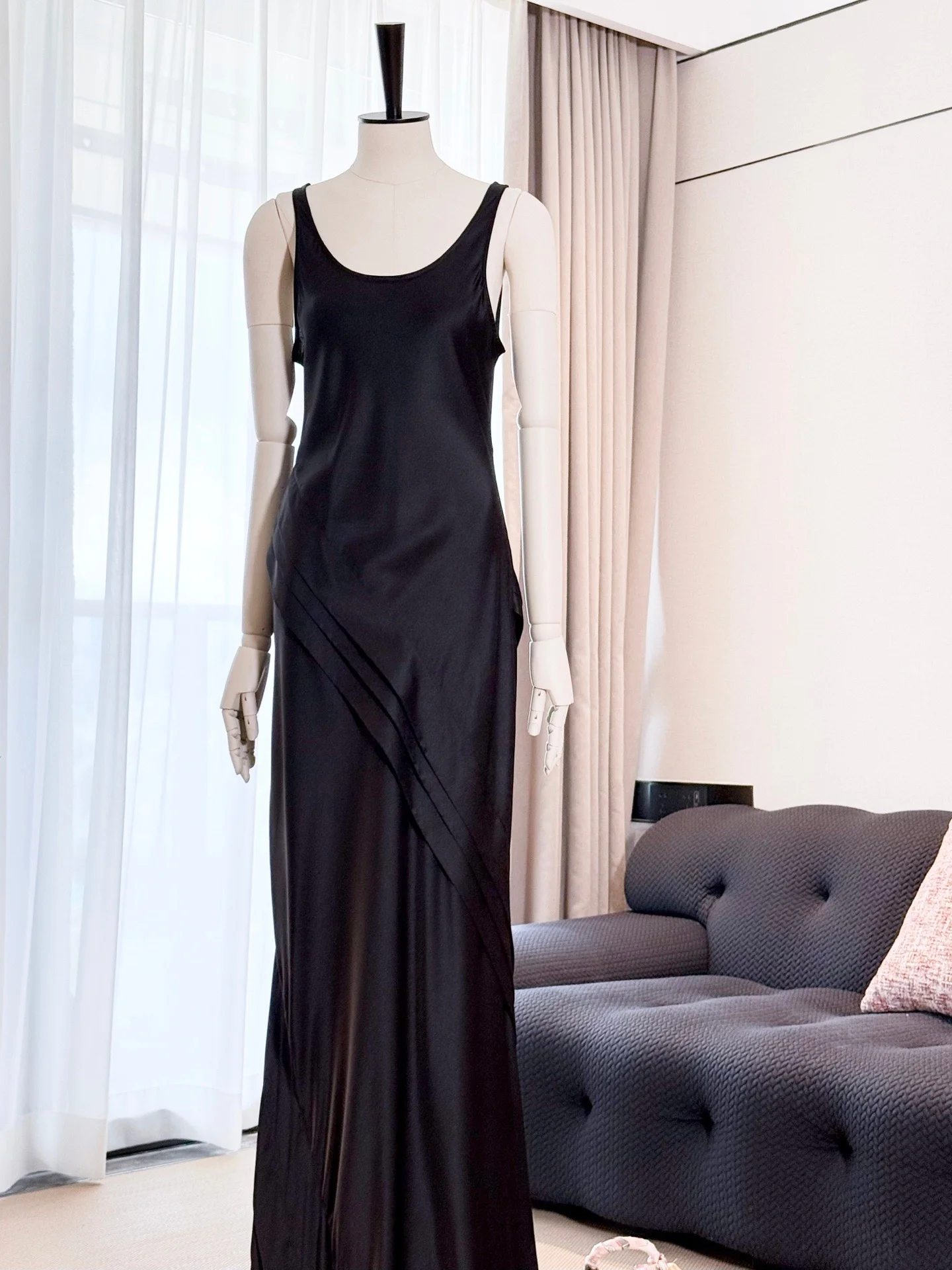 

100% Natural Mulberry Silk Satin Dresses 2025 Woman Summer Long Slip Dress 21 Mommes V-neck Frocks Women Clothing