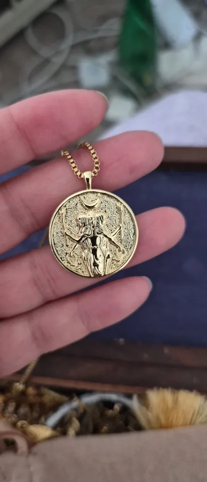 Aphrodite Coin Gold Necklace