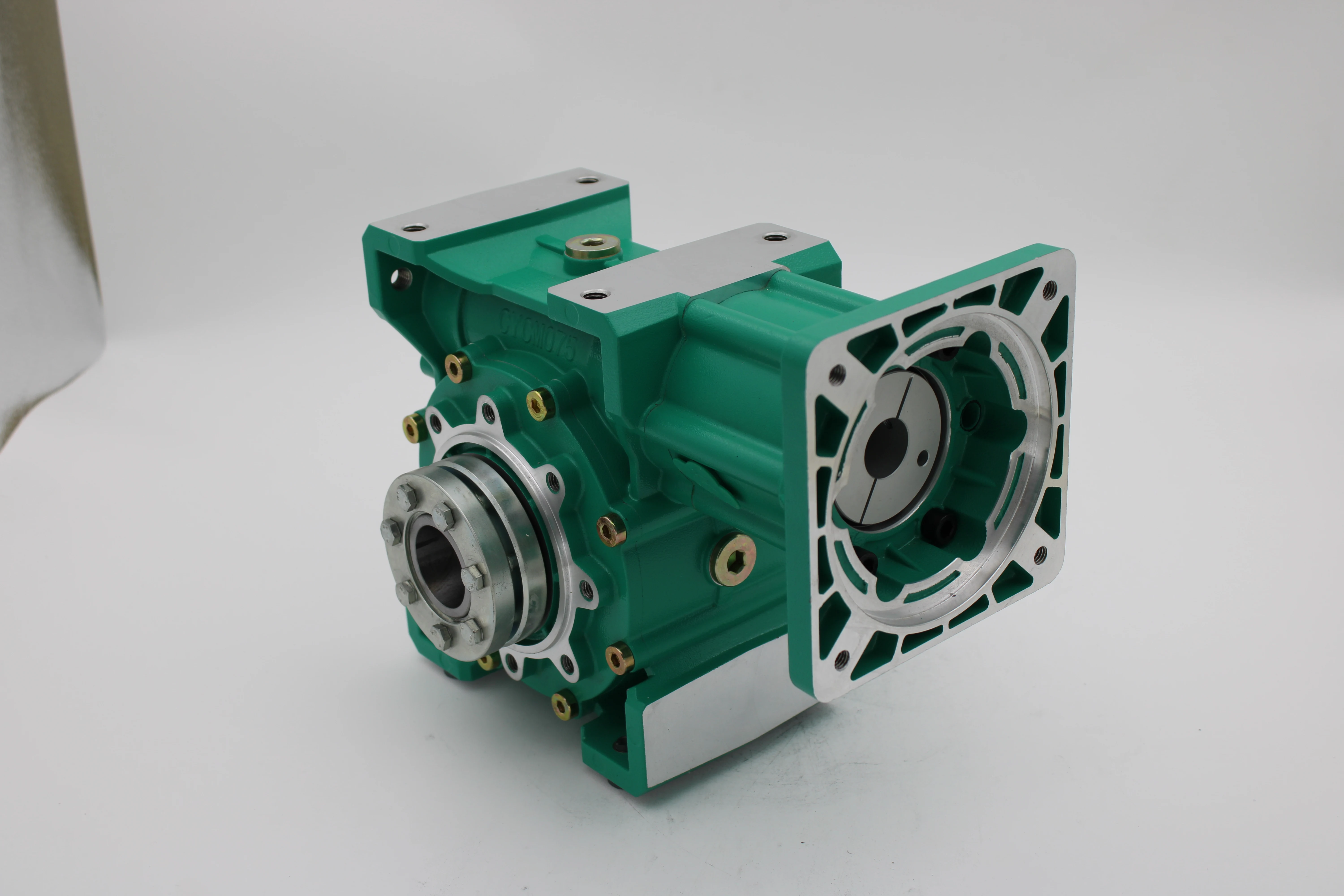 Designed for accurate repetitive positioning High Precision CYCM0750 Single Expansion Output Worm Gearbox