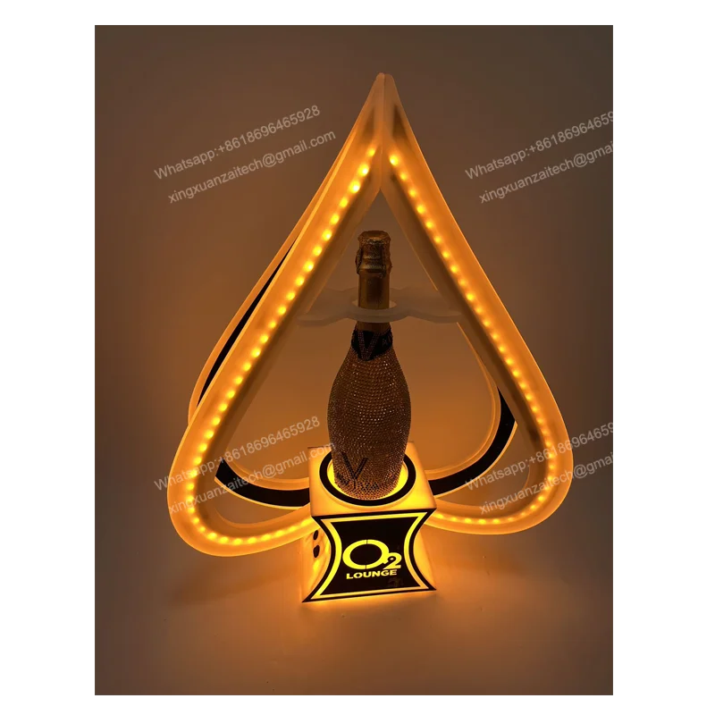 Ass von Spaten Champagner Flasche Moderator