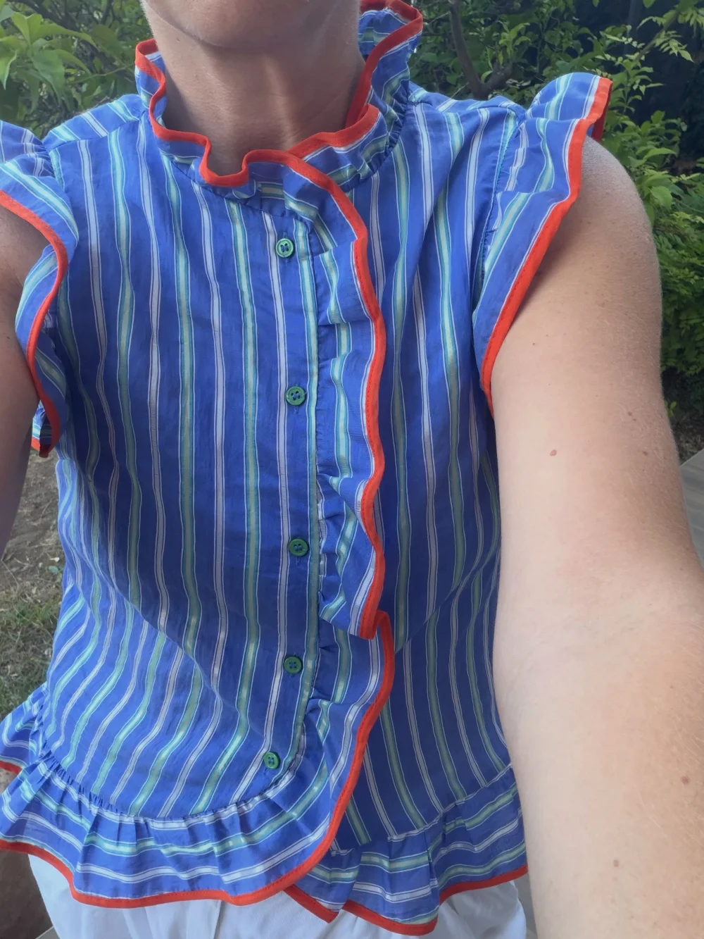 Womens Elegant Striped Sleeveless Blouse Ruffle Standing Collar Front Placket Tops Casual Loose Summer Streetwear Shirts