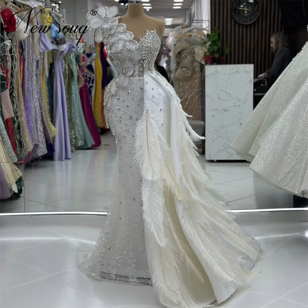 Robes de soirée à perles blanches, avec traîne en plumes fendues, cristaux élégants, robes de fête de fiançailles, Robe de Cocktail personnalisée