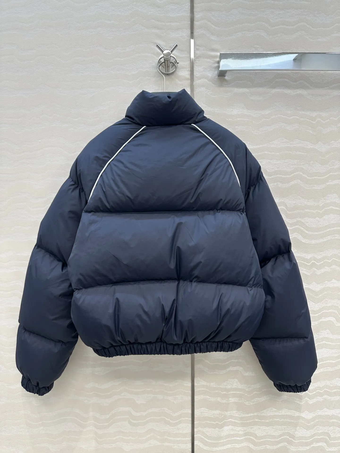 جودة عالية الشتاء المرأة عارضة الأزياء سستة المرقعة الوقوف الياقة الحرارية أسفل سترة JQ046