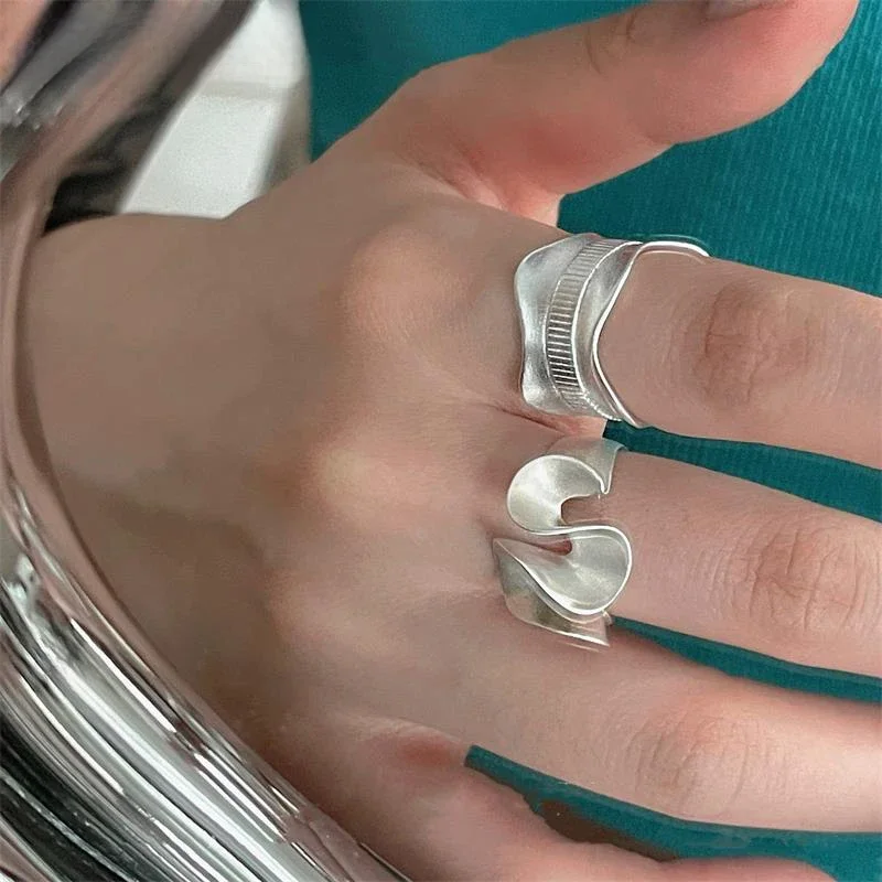 XIYANIKE Hip Hop nieregularne skręcane mankiety pierścionki dla kobiet dziewczyna moda punkowa nowa biżuteria prezent dla przyjaciela Party anillos mujer — zdjęcie 2