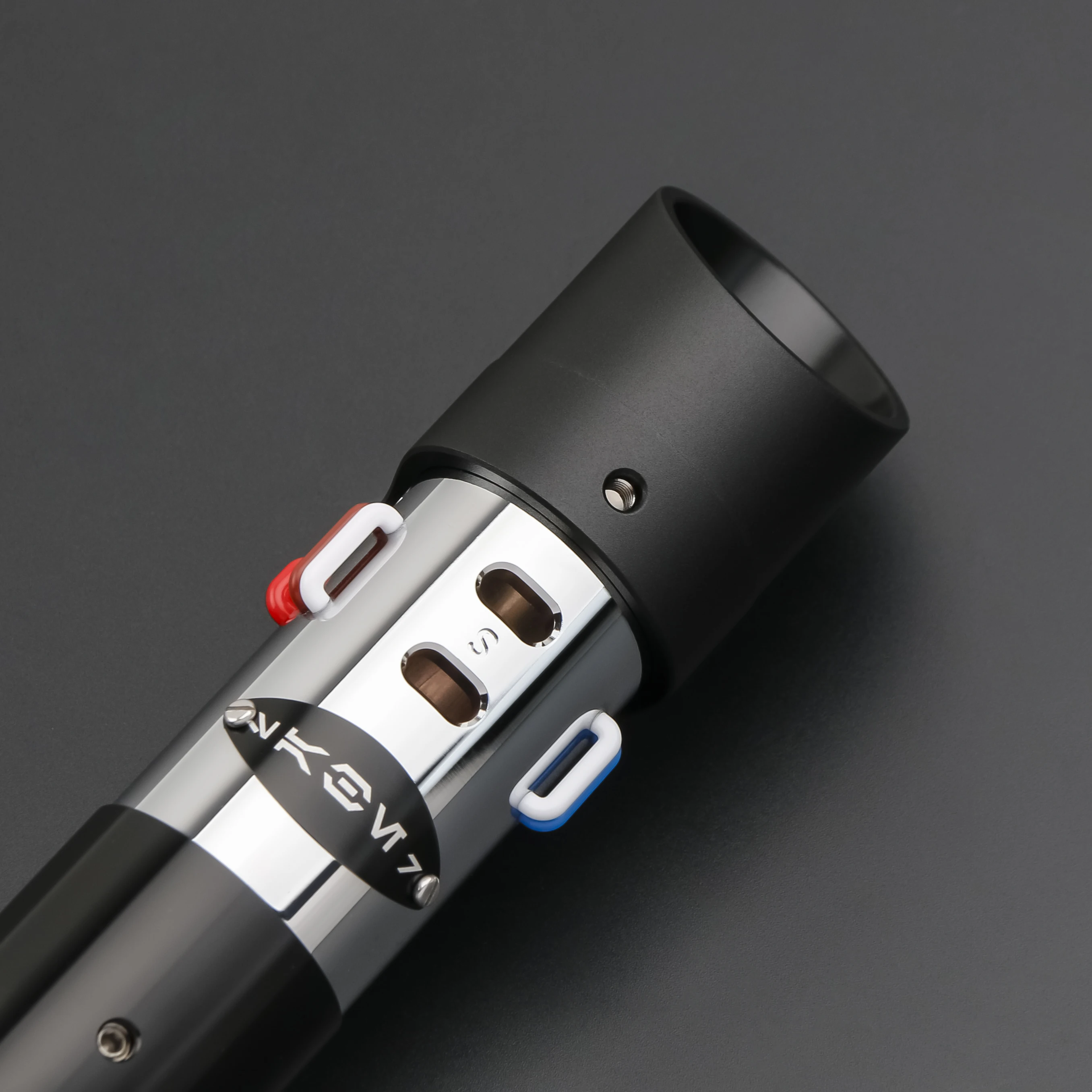 TXQ Vader EP5 cambio de sable de luz 12 colores sin hoja oscilación suave combate Skywalke regalo luminoso Metal sable fuerza resplandor Proffie SNV4