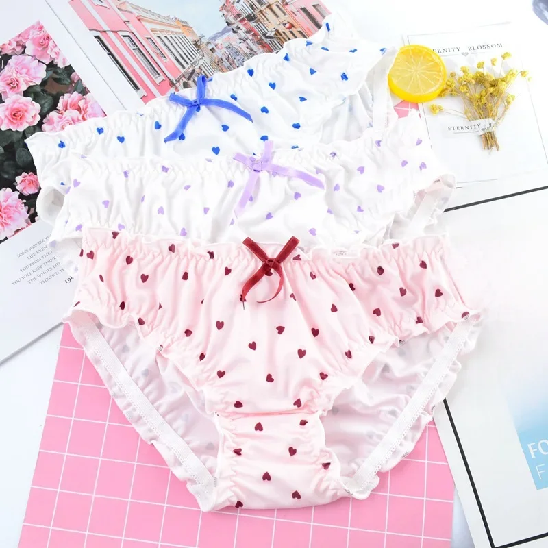 Milk Silk Satin Silky Heart Print Women Panties Ruffle Cute Lovely Sweet Girl Underwear Princess Style Seamless Female Breifs — zdjęcie 2