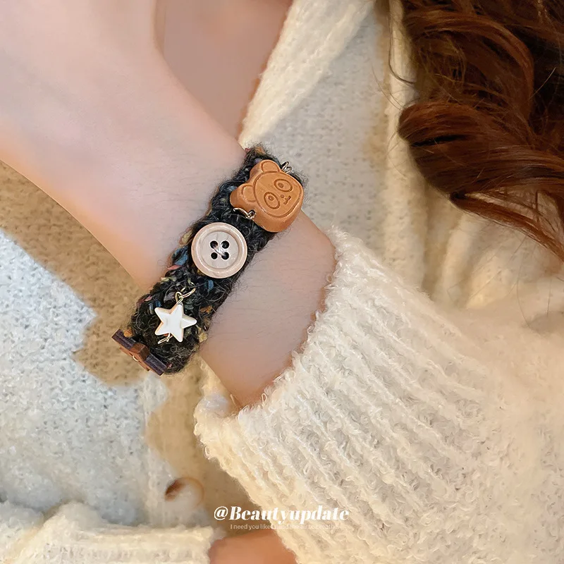 Wool Knitted Button Bear Bracelet Childlike Versatile Bracelet Sweet Girly Design Hand Jewelry for Women