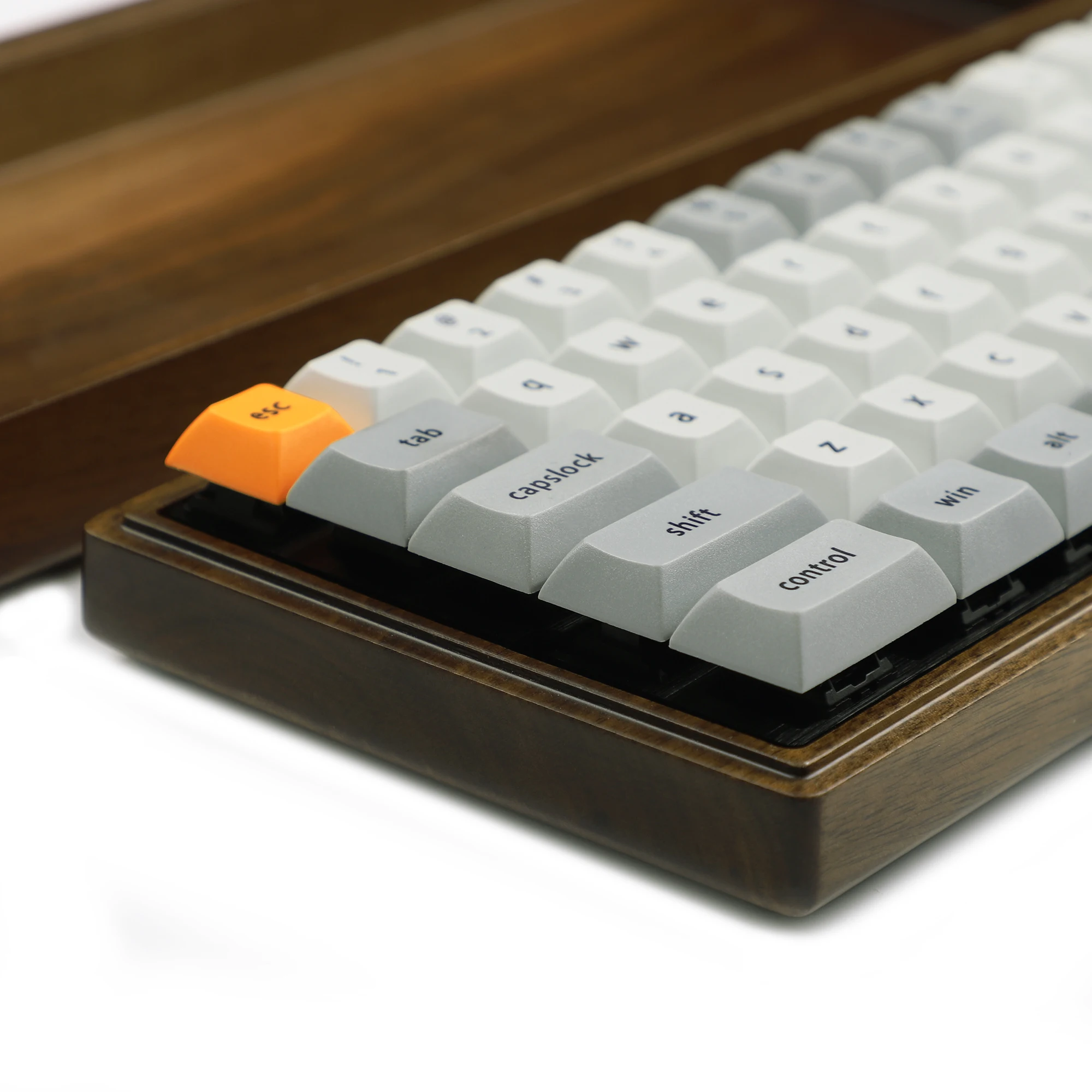 YMDK 67 Keys Minila Layout Wood Case QMK Hot-swappable Hot Swap Type C PCB Mechanical Keyboard