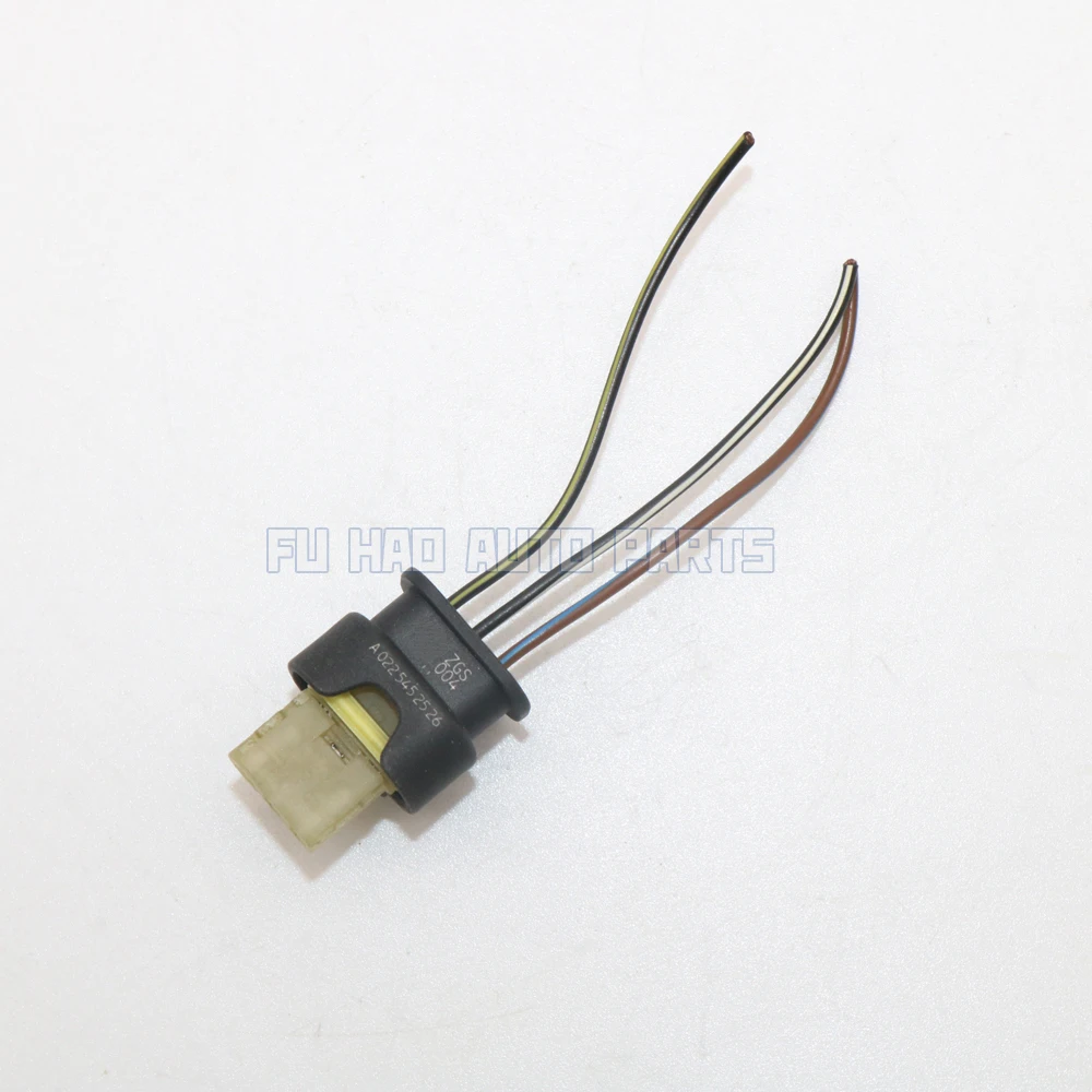 

Genuine A0225452526 0225452526 PDC Parking Sensor Wiring Loom Connector for Mercedes Benz