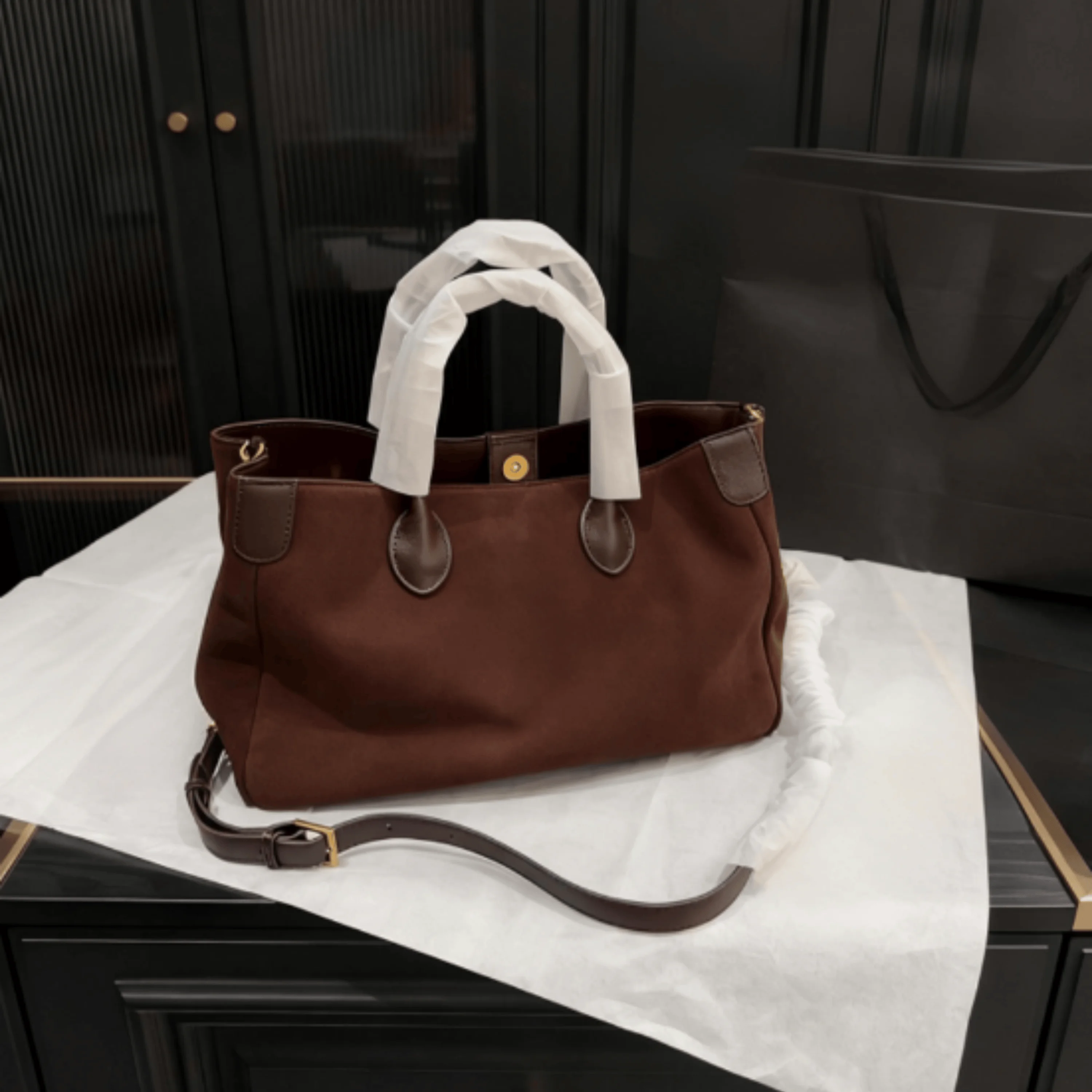 

2025 Women New Tote Bag Fashion Simple Durable Versatile Retro Women Bag 36*22.5m