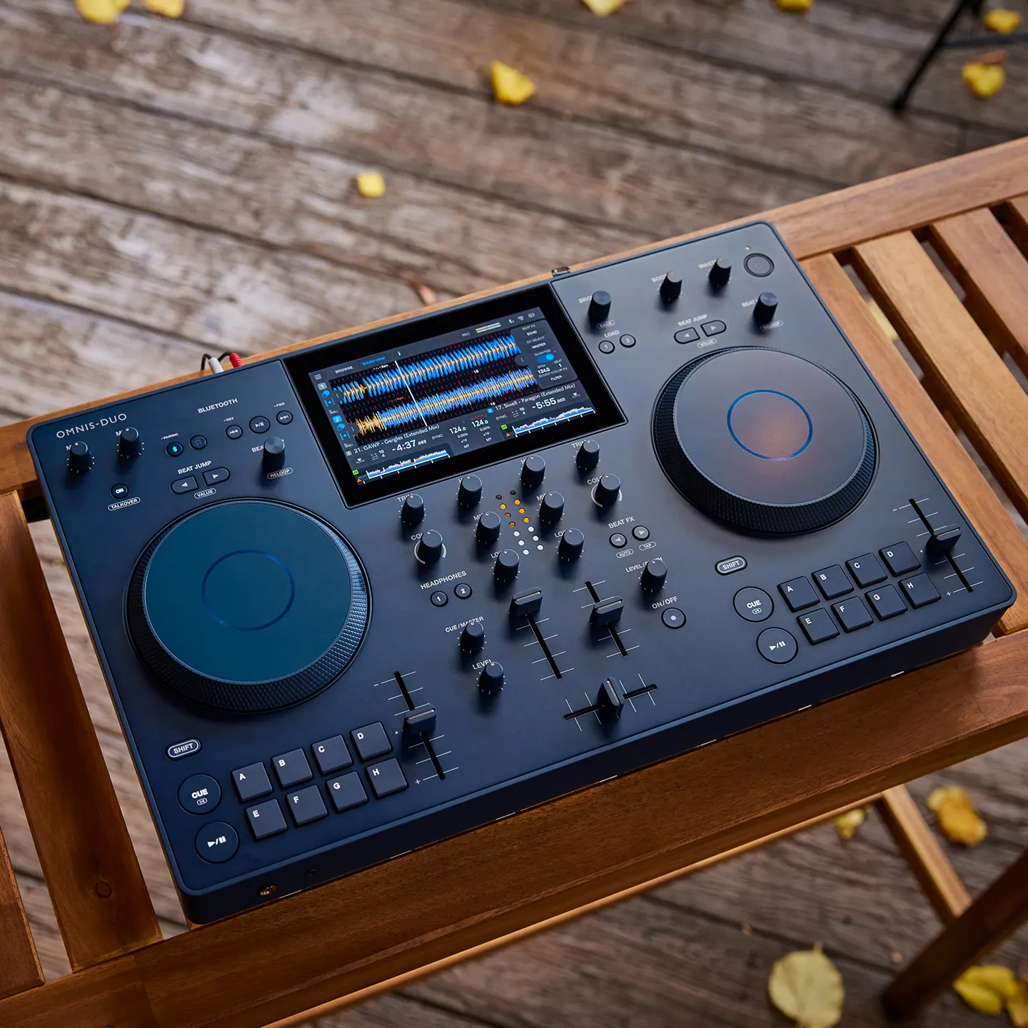 

Лидер продаж ON NEW AlphaTheta Omnis-Duo 2-deck Portable DJ System