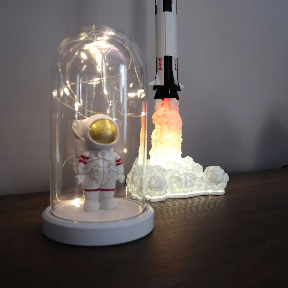 

Lighted Lantern Standing Astronaut LED Lamp Night Light Xmas Decoration Party Home Decor Neon Signs Space Lovers Kids Room Gift