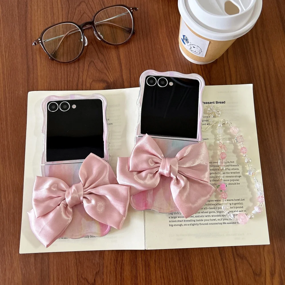 

Fashionable Pink Satin Bow Phone Case for Samsung Z Flip3 4/5/6/7, Cute New Style Shockproof Protective Case with Lanyard