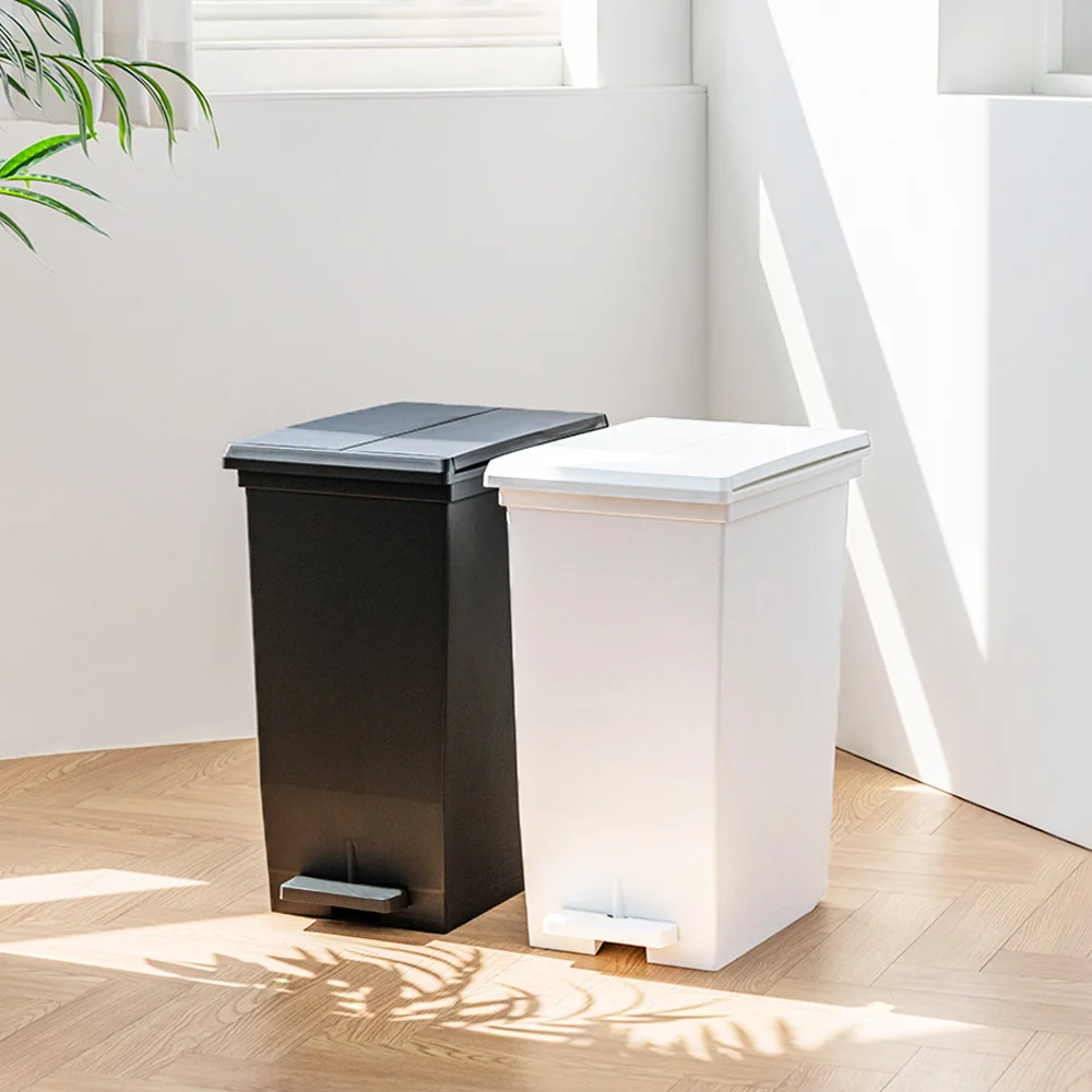 Franco Butterfly Pedal Trash Can 42L large capacity convenient stylish