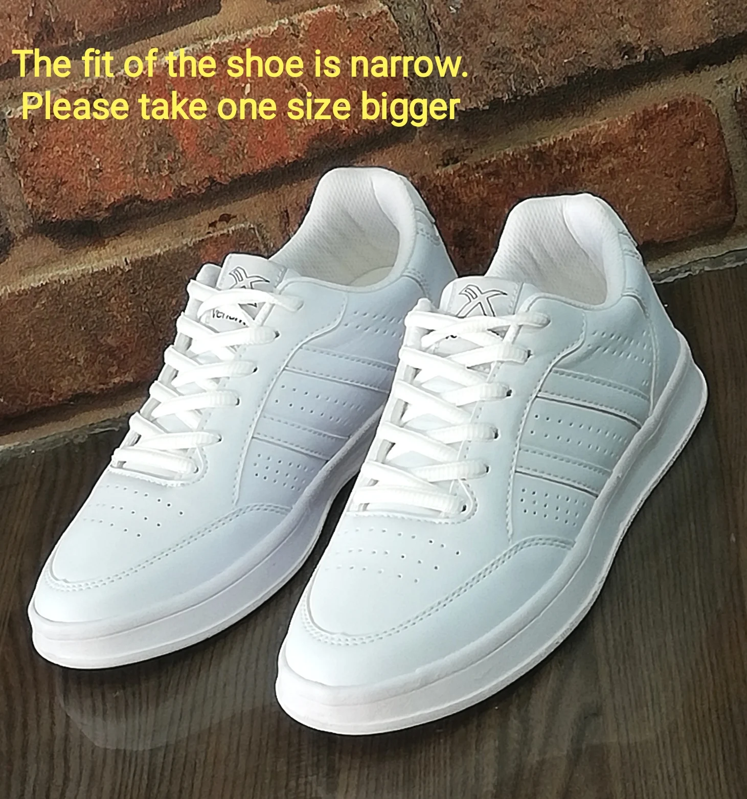 

MEN'S WHITE SNEAKERS WATER RESISTANT COMFORTABLE MODERN please buy one size bigger