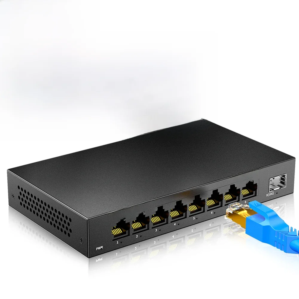 AMPCOM 8-portowy przełącznik 2,5Gigabit Ethernet niezarządzany z 10G SFP, kompatybilny z 10/100/1000Mbps, metalowy przełącznik sieciowy bez wentylatora — zdjęcie 2